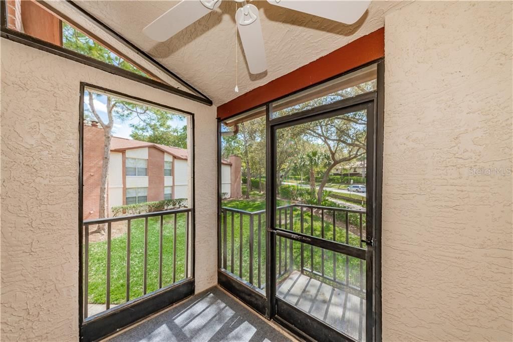 Recently Sold: $139,900 (2 beds, 2 baths, 860 Square Feet)