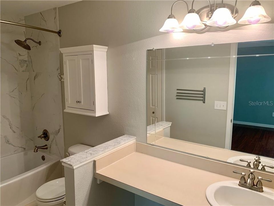 Recently Rented: $1,600 (2 beds, 2 baths, 1284 Square Feet)
