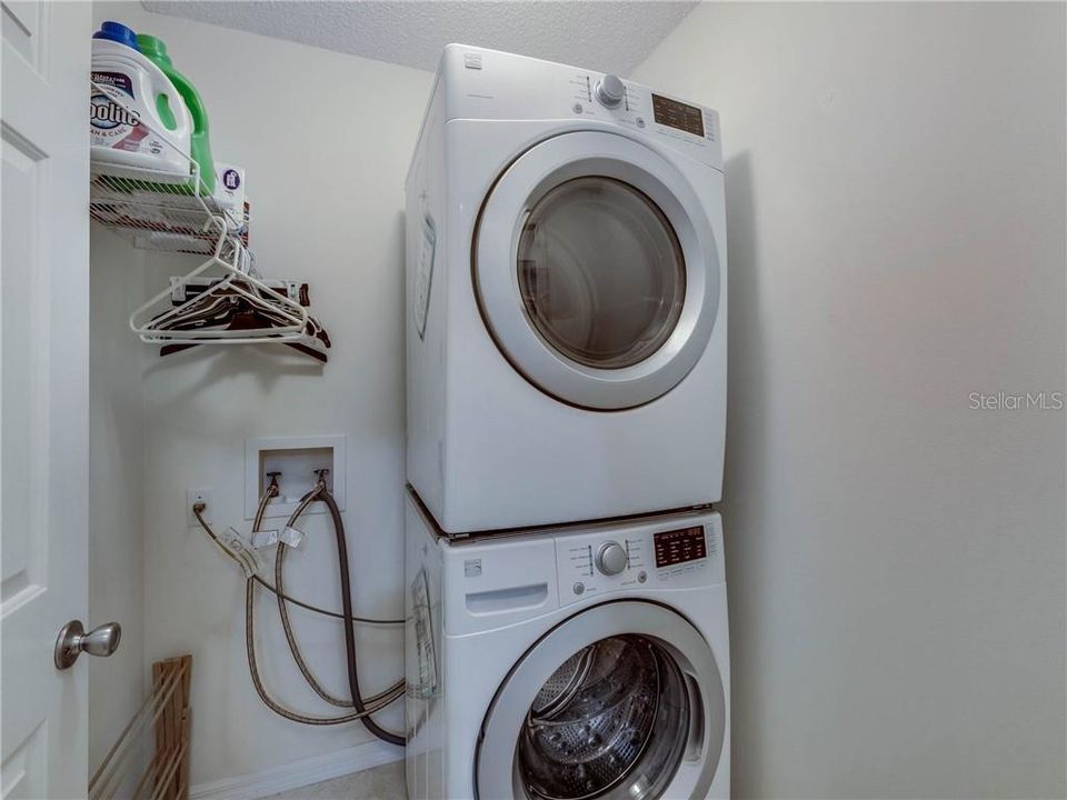 Laundry Room - Washer / Dryer can be Side by Side