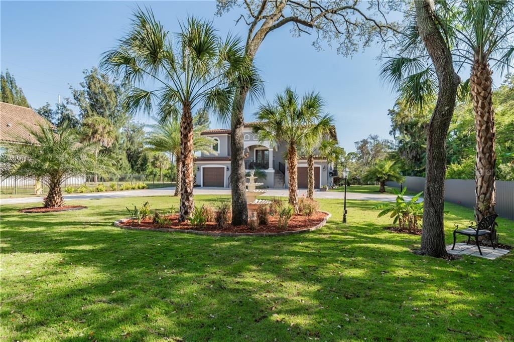 Recently Sold: $849,000 (3 beds, 2 baths, 2208 Square Feet)