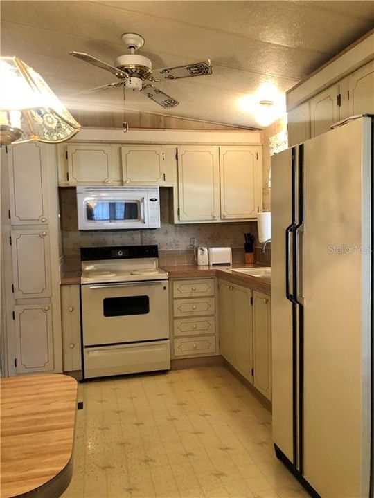 Recently Sold: $85,000 (2 beds, 2 baths, 1040 Square Feet)