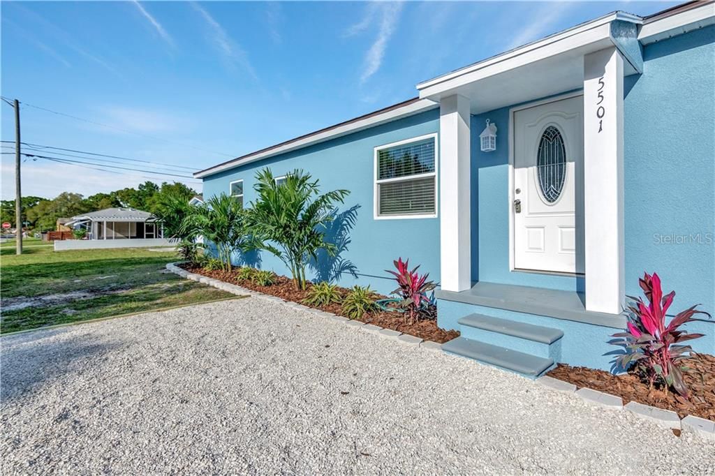 Recently Sold: $324,900 (3 beds, 2 baths, 1300 Square Feet)