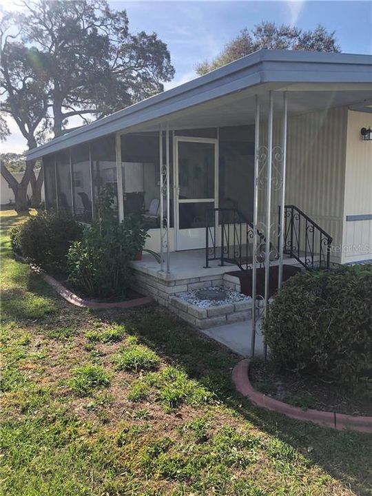 Recently Sold: $114,500 (2 beds, 2 baths, 1344 Square Feet)