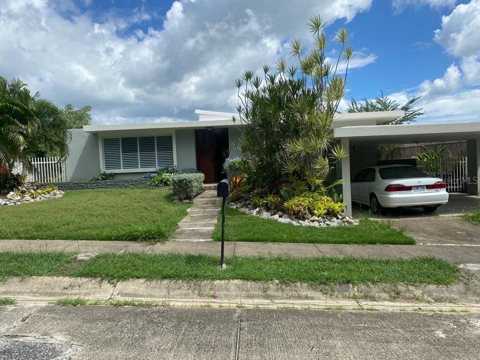 Recently Sold: $200,000 (4 beds, 2 baths, 2000 Square Feet)