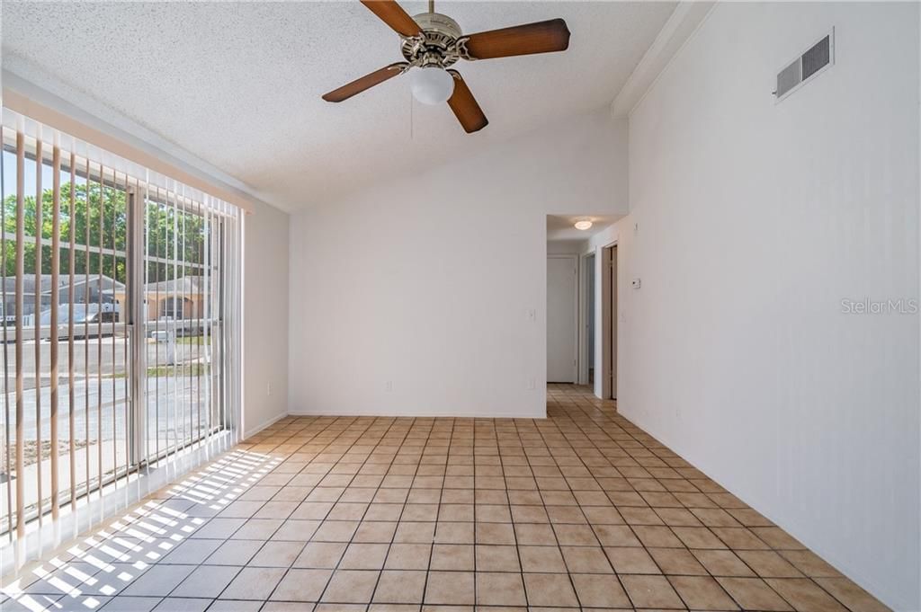 Recently Sold: $224,000 (3 beds, 2 baths, 1200 Square Feet)