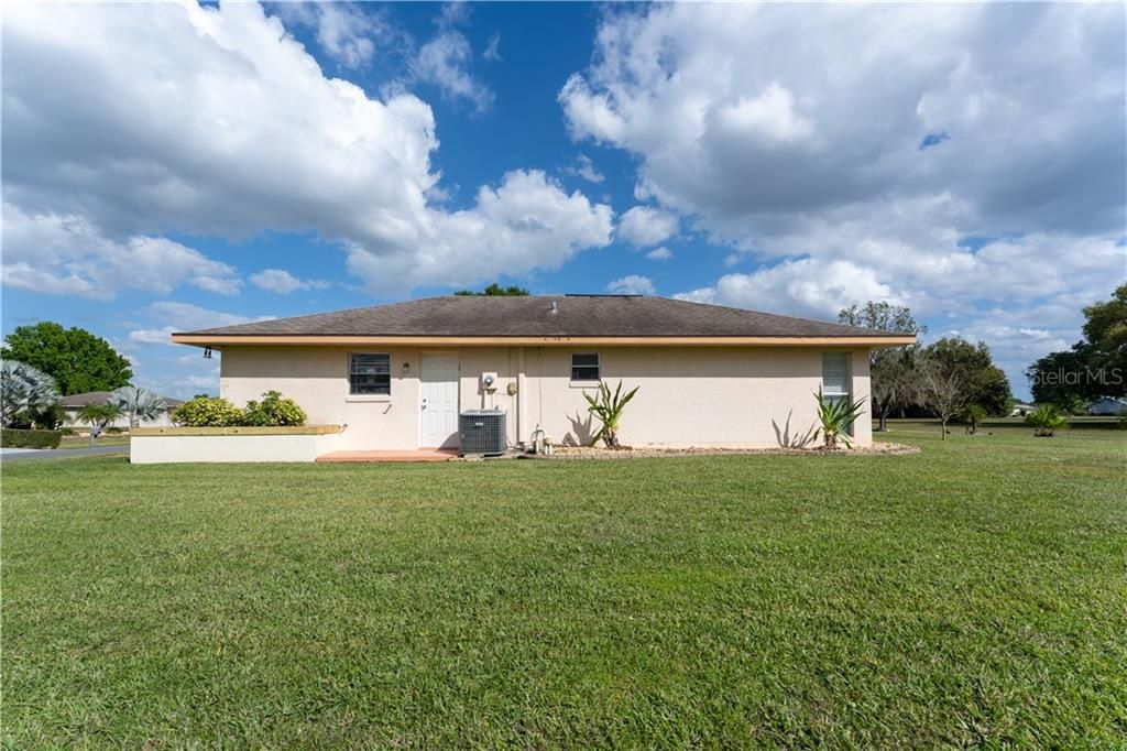 Recently Sold: $192,500 (2 beds, 2 baths, 1602 Square Feet)