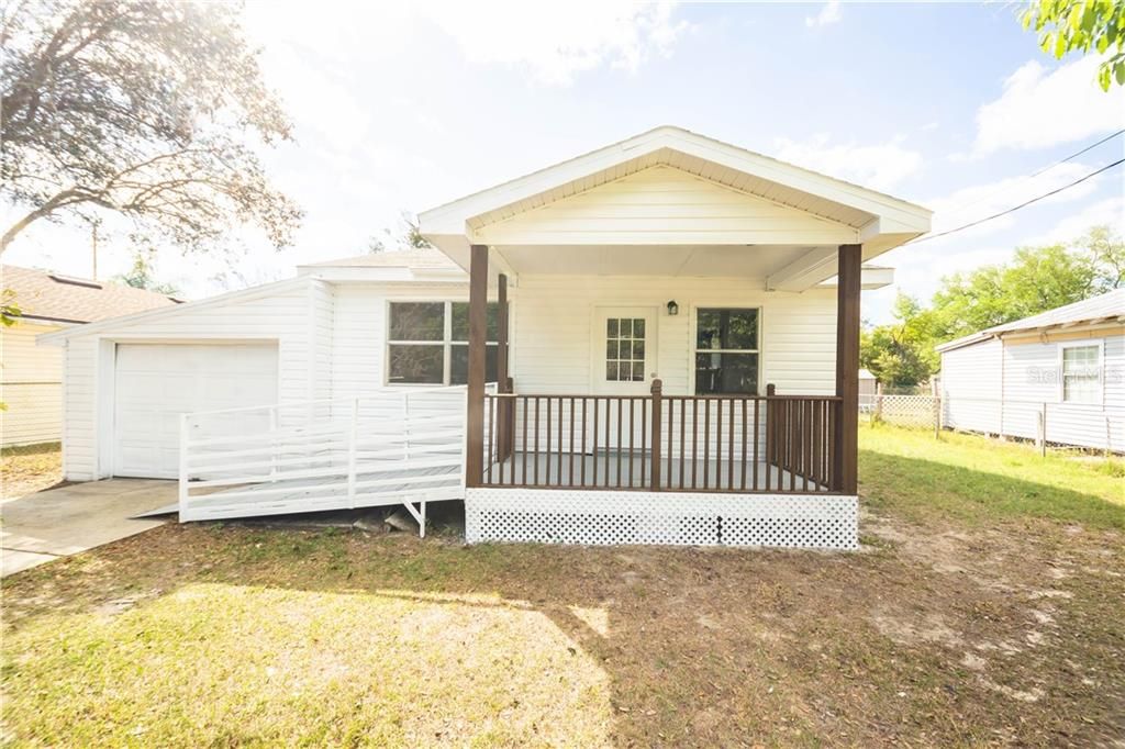 Recently Sold: $124,900 (3 beds, 1 baths, 912 Square Feet)