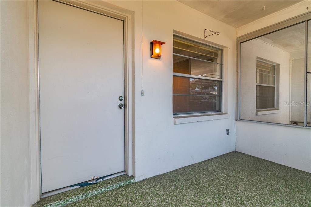 Recently Sold: $60,000 (1 beds, 1 baths, 768 Square Feet)