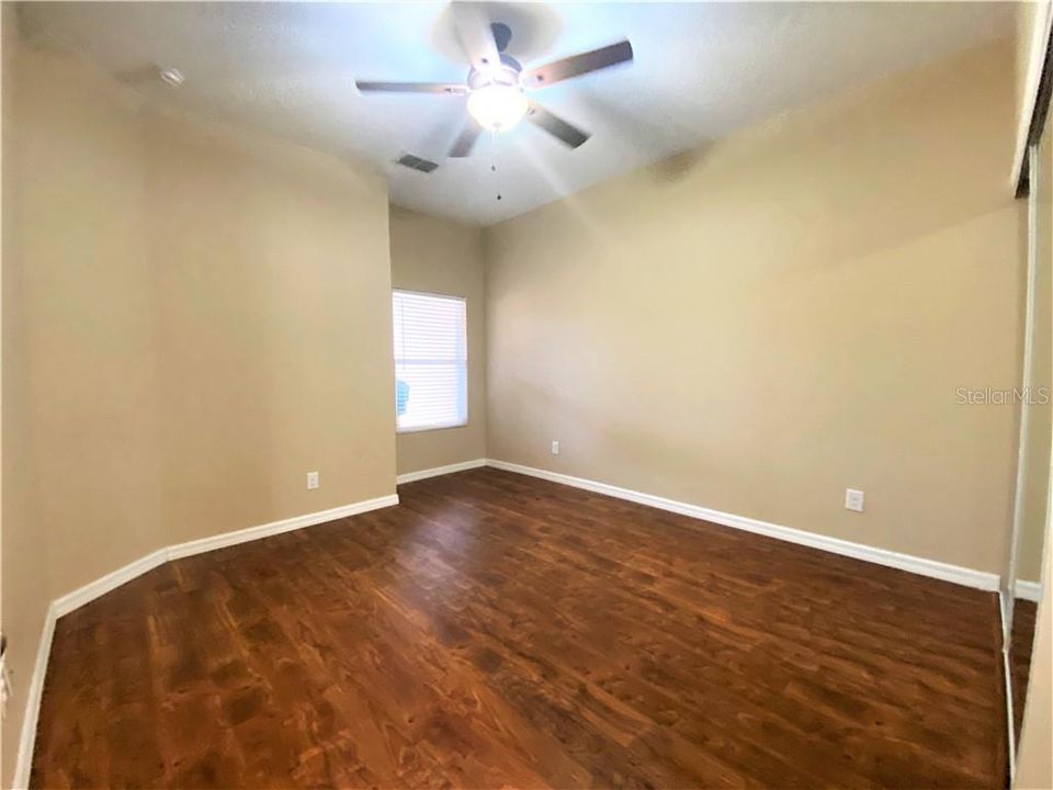 Recently Sold: $224,900 (3 beds, 2 baths, 1422 Square Feet)