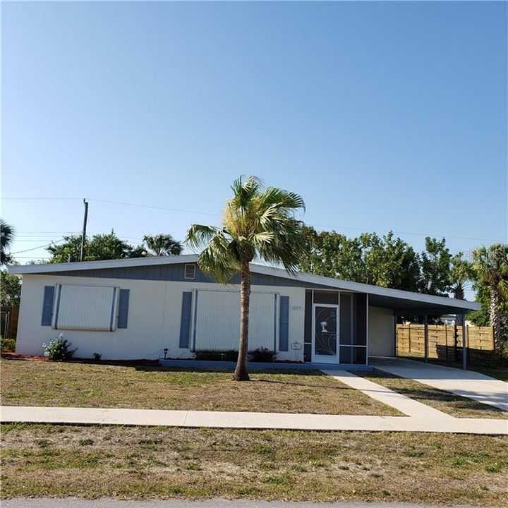 Recently Sold: $134,750 (2 beds, 1 baths, 812 Square Feet)