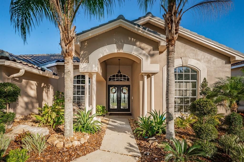 Recently Sold: $589,900 (4 beds, 3 baths, 2482 Square Feet)
