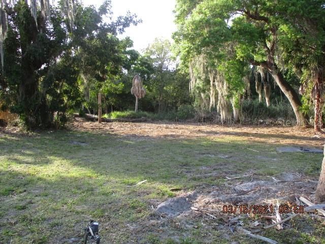 Vendido Recientemente: $52,900 (0.18 acres)