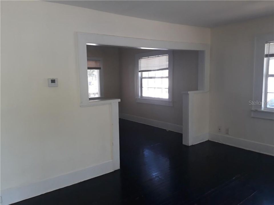 Recently Rented: $1,780 (2 beds, 2 baths, 948 Square Feet)