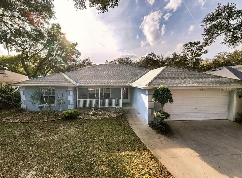 Vendido Recientemente: $319,000 (4 camas, 2 baños, 2284 Pies cuadrados)