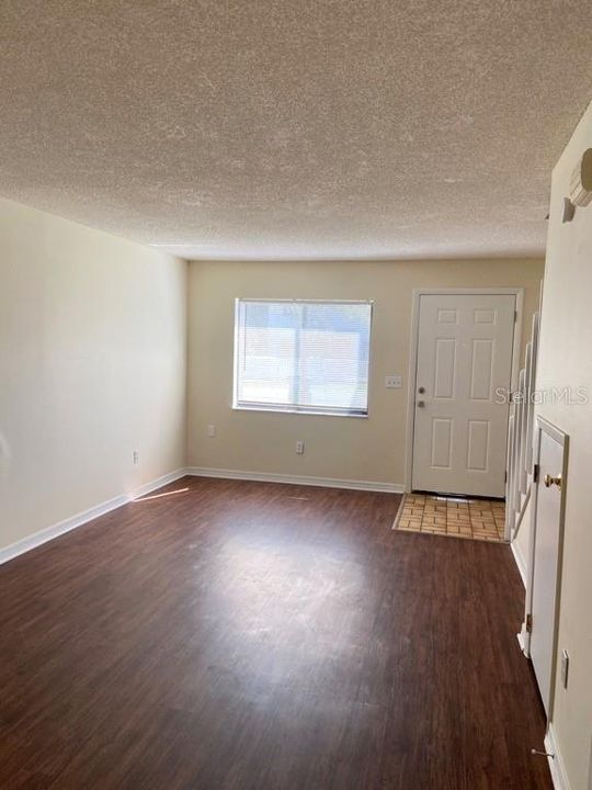 Recently Rented: $1,100 (2 beds, 2 baths, 990 Square Feet)