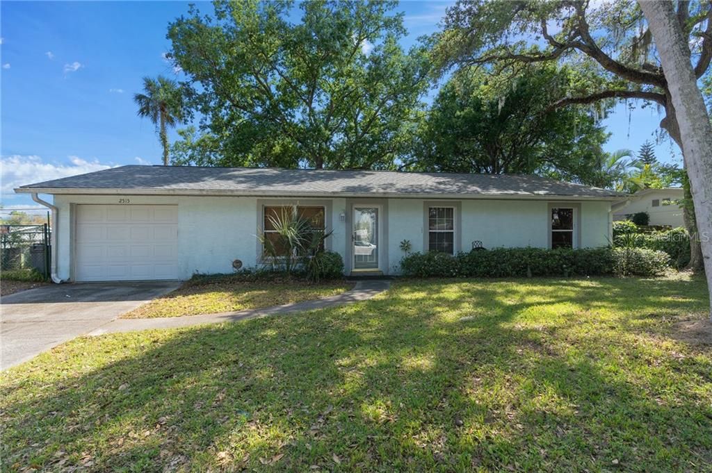 Recently Sold: $167,500 (3 beds, 2 baths, 1176 Square Feet)