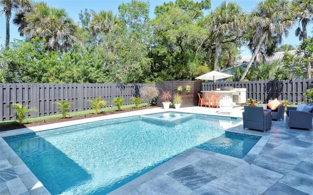 Recently Sold: $1,350,000 (3 beds, 2 baths, 2300 Square Feet)