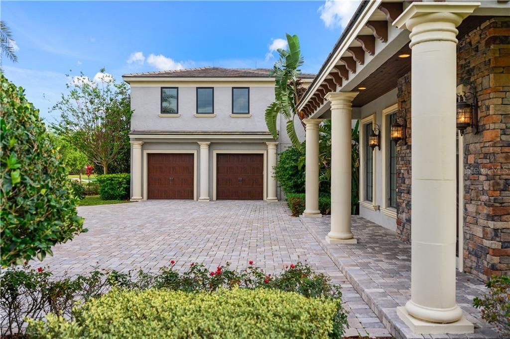 Recently Sold: $2,000,000 (5 beds, 6 baths, 7200 Square Feet)