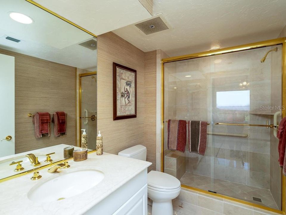 最近售出: $1,750,000 (3 贝兹, 4 浴室, 3273 平方英尺)