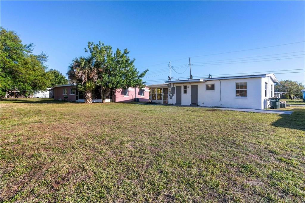 Recently Sold: $120,000 (2 beds, 1 baths, 792 Square Feet)