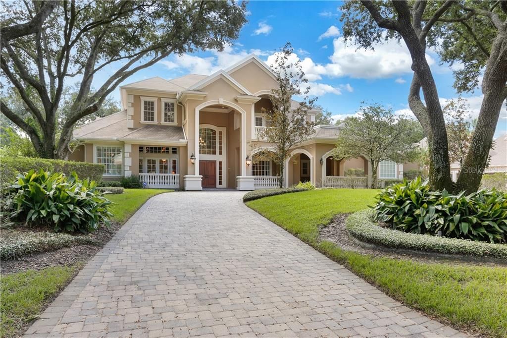 Recently Sold: $2,000,000 (6 beds, 6 baths, 6459 Square Feet)