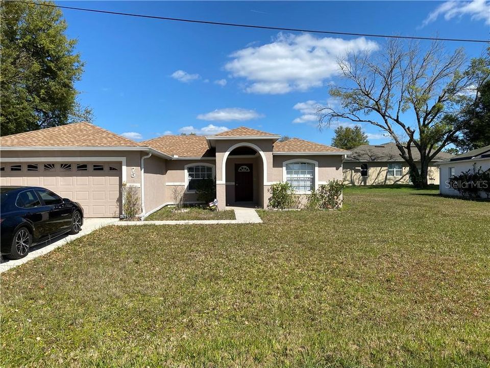 Recently Sold: $153,000 (3 beds, 2 baths, 1011 Square Feet)