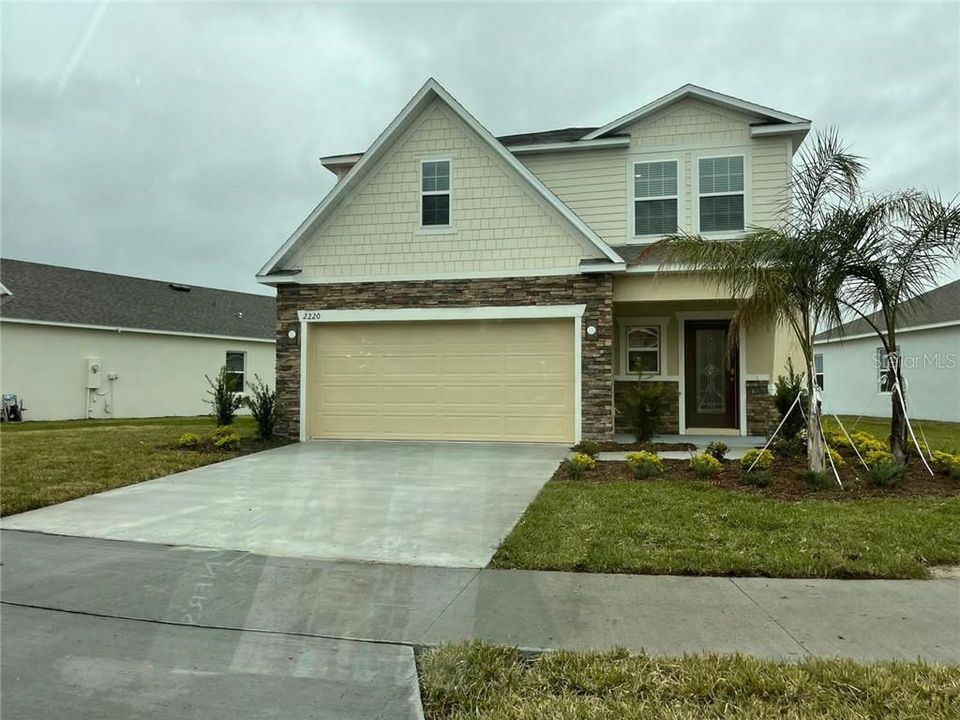 Recently Sold: $281,380 (4 beds, 2 baths, 1972 Square Feet)