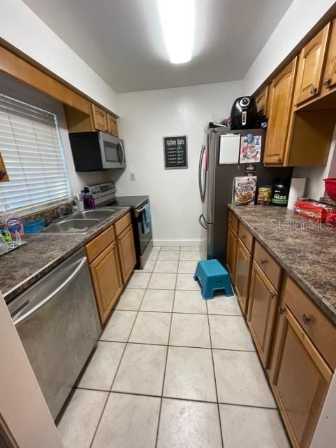 Recently Sold: $129,000 (2 beds, 1 baths, 1088 Square Feet)