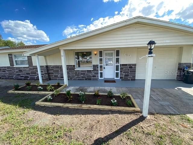 Recently Sold: $144,000 (3 beds, 1 baths, 956 Square Feet)