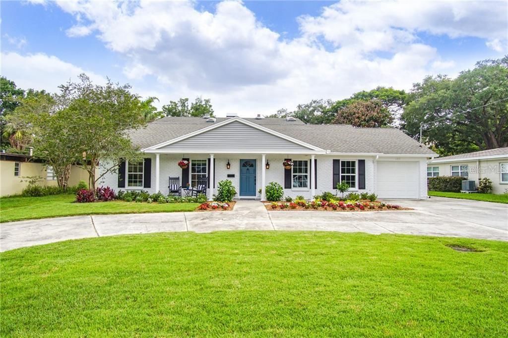 Recently Sold: $899,000 (5 beds, 4 baths, 3394 Square Feet)