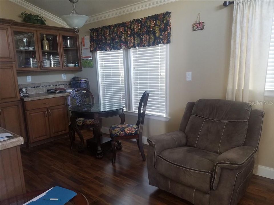 Recently Sold: $93,000 (1 beds, 1 baths, 490 Square Feet)