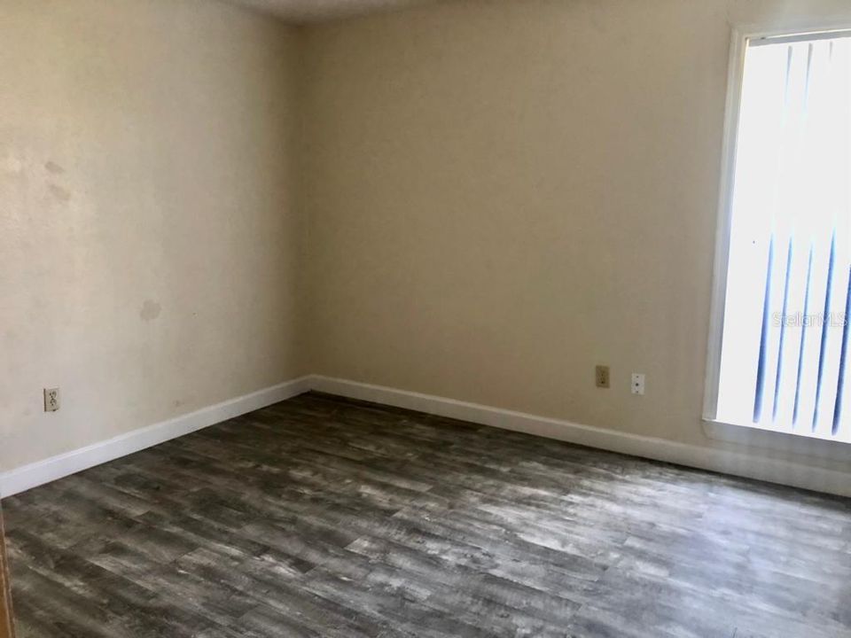 Recently Rented: $875 (2 beds, 2 baths, 868 Square Feet)