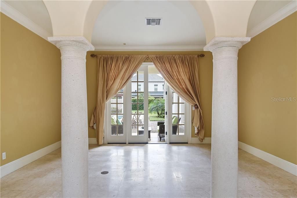 Recently Sold: $1,895,000 (4 beds, 4 baths, 4289 Square Feet)