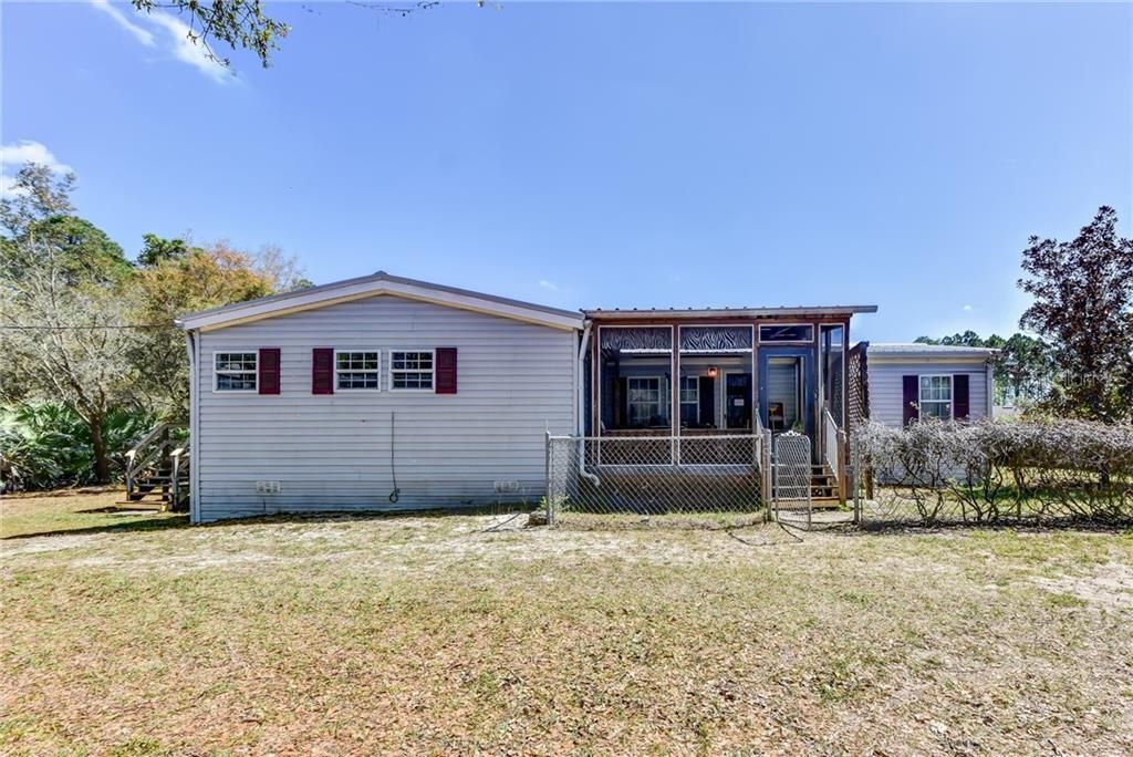 Recently Sold: $210,000 (3 beds, 2 baths, 1893 Square Feet)