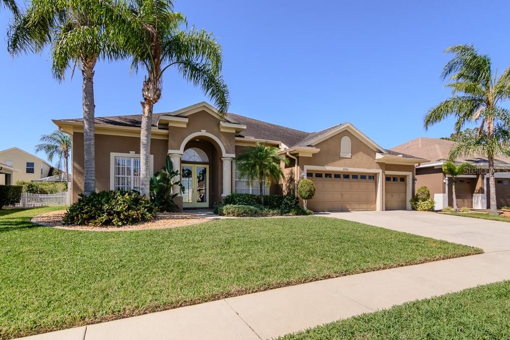 Recently Sold: $435,000 (5 beds, 3 baths, 3177 Square Feet)