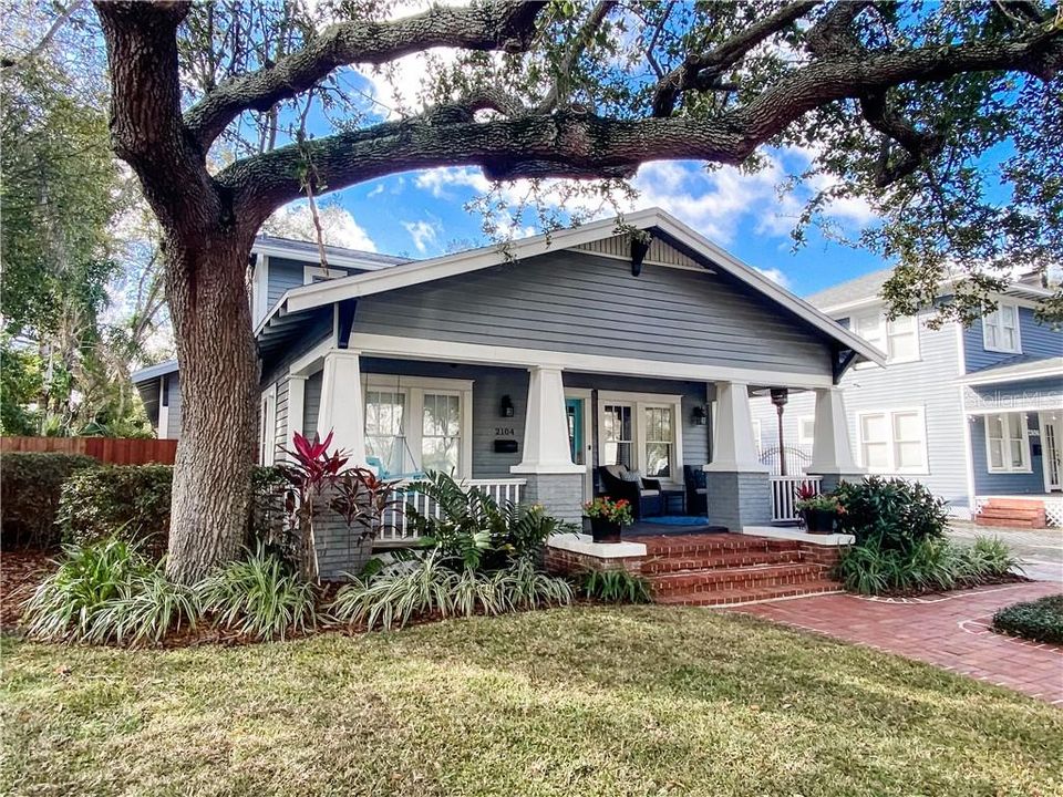 Recently Sold: $1,230,000 (3 beds, 2 baths, 2478 Square Feet)