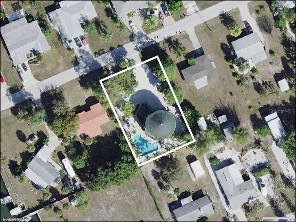 Недавно продано: $469,500 (3 спален, 3 ванн, 2784 Квадратных фут)