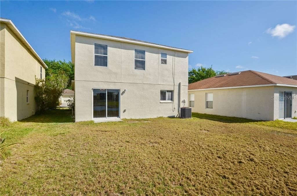 Recently Sold: $280,000 (3 beds, 2 baths, 1932 Square Feet)