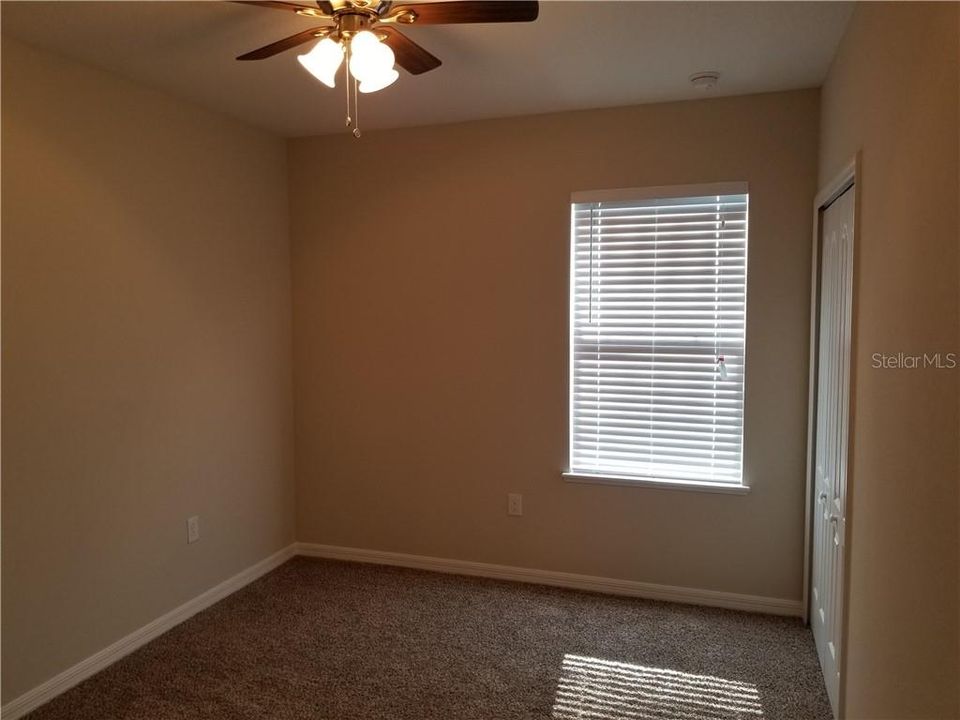 Recently Rented: $1,825 (3 beds, 2 baths, 1540 Square Feet)