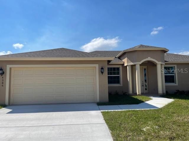 Recently Sold: $334,900 (4 beds, 3 baths, 2263 Square Feet)