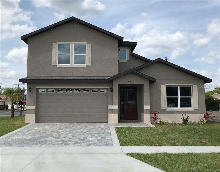 Recently Sold: $369,900 (4 beds, 3 baths, 2573 Square Feet)