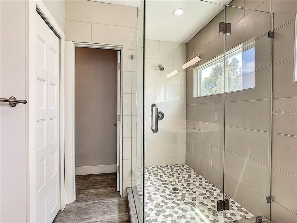 最近租的: $2,600 (3 贝兹, 3 浴室, 2050 平方英尺)
