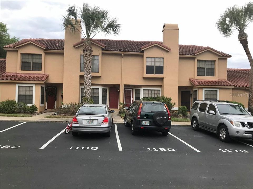 Recently Sold: $129,500 (2 beds, 2 baths, 1184 Square Feet)