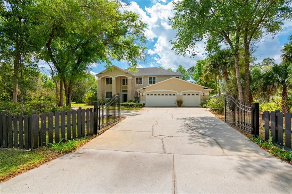 Recently Sold: $789,000 (6 beds, 4 baths, 3600 Square Feet)