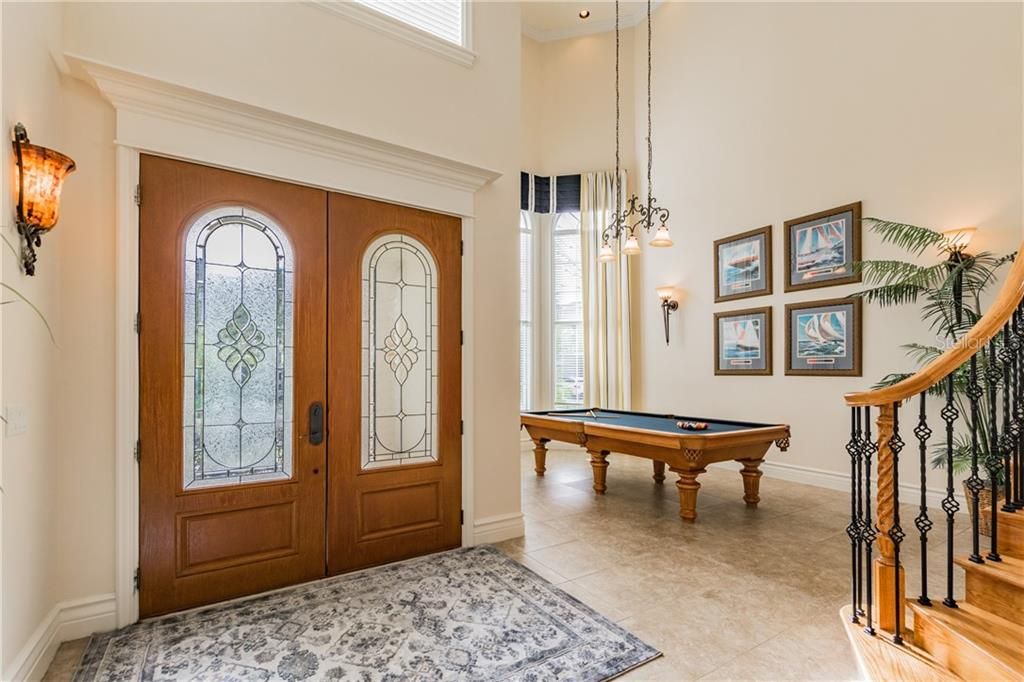 Recently Sold: $928,000 (5 beds, 5 baths, 4615 Square Feet)
