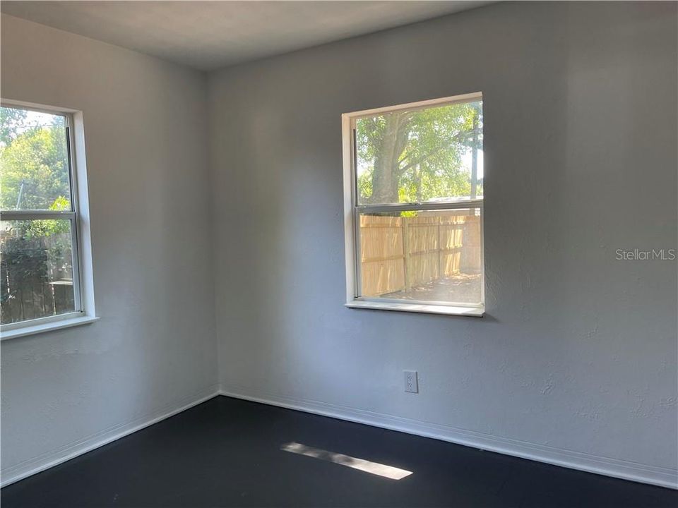 Recently Sold: $194,000 (2 beds, 1 baths, 768 Square Feet)