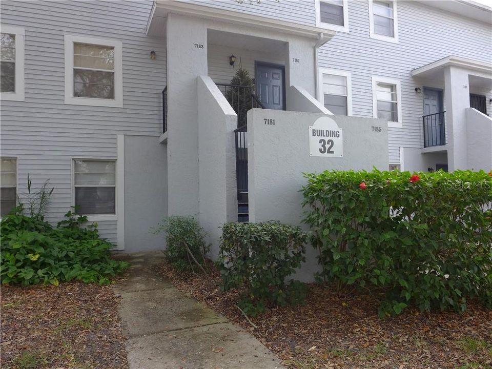 Recently Sold: $62,900 (1 beds, 1 baths, 504 Square Feet)
