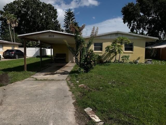 Recently Sold: $180,000 (3 beds, 2 baths, 1082 Square Feet)