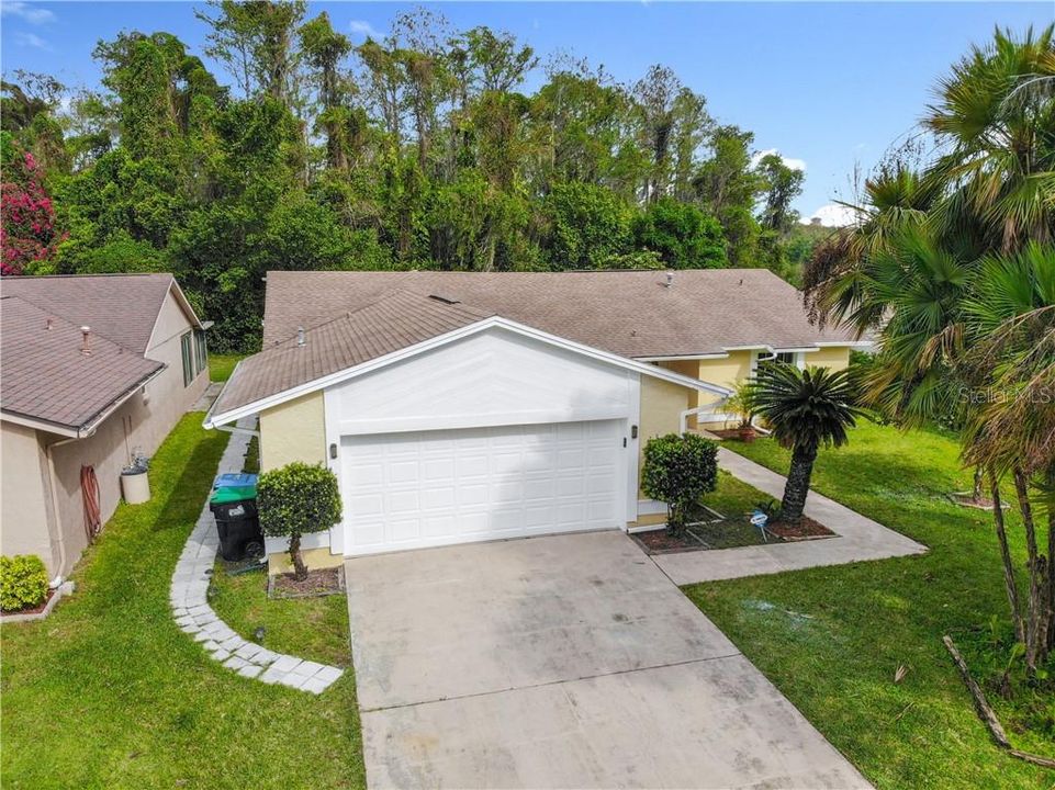Recently Sold: $350,000 (4 beds, 3 baths, 2174 Square Feet)