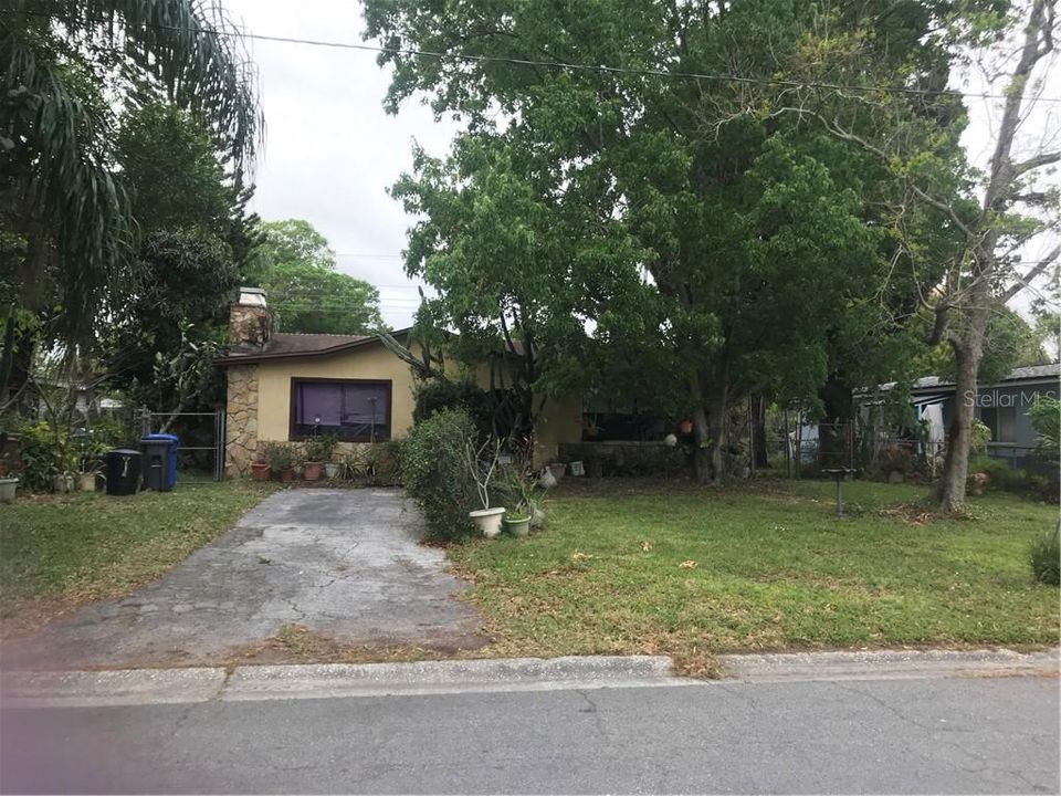 Recently Sold: $150,000 (3 beds, 2 baths, 1381 Square Feet)